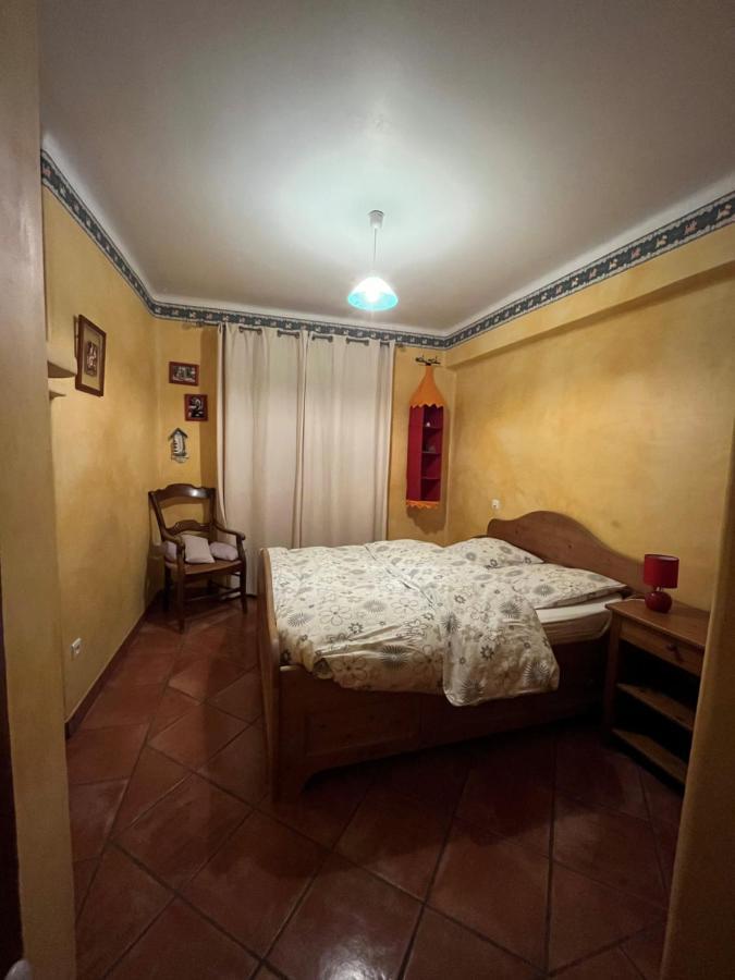 Le Cabanon Des Cigales Provencale Villa Puymeras Exterior photo